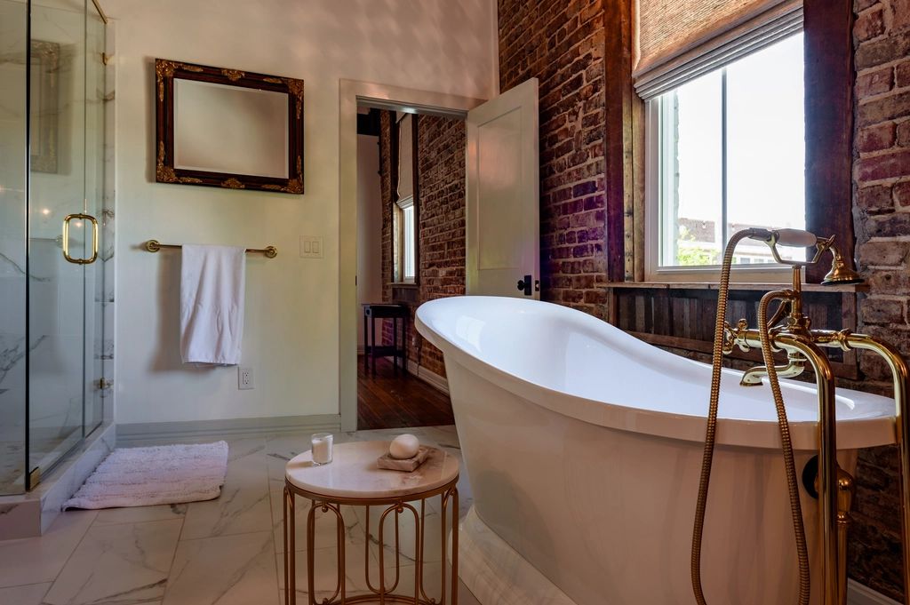 The sauna and steam room, lined in timber